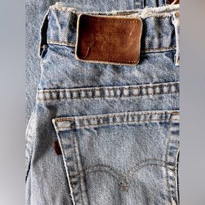 Vintage 80’s Distressed LEVI’S High waist Orange Tab